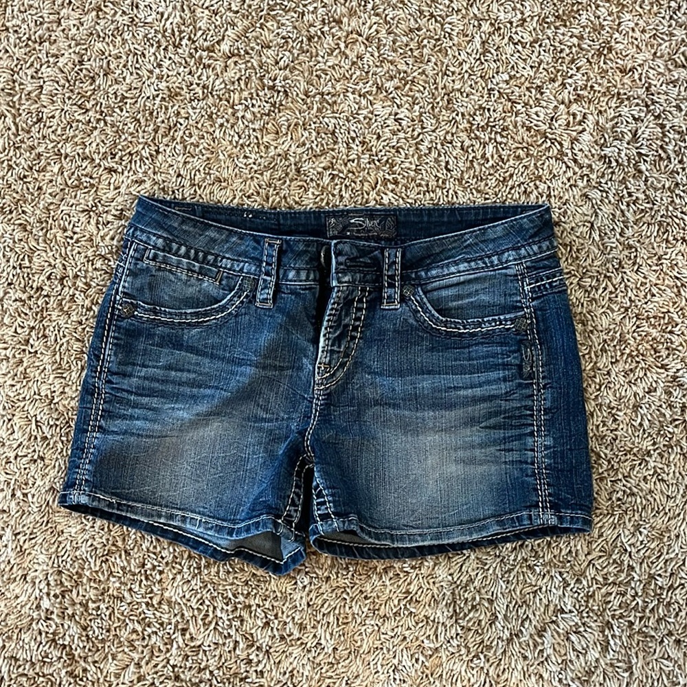 Women’s Silver shorts, like new condition